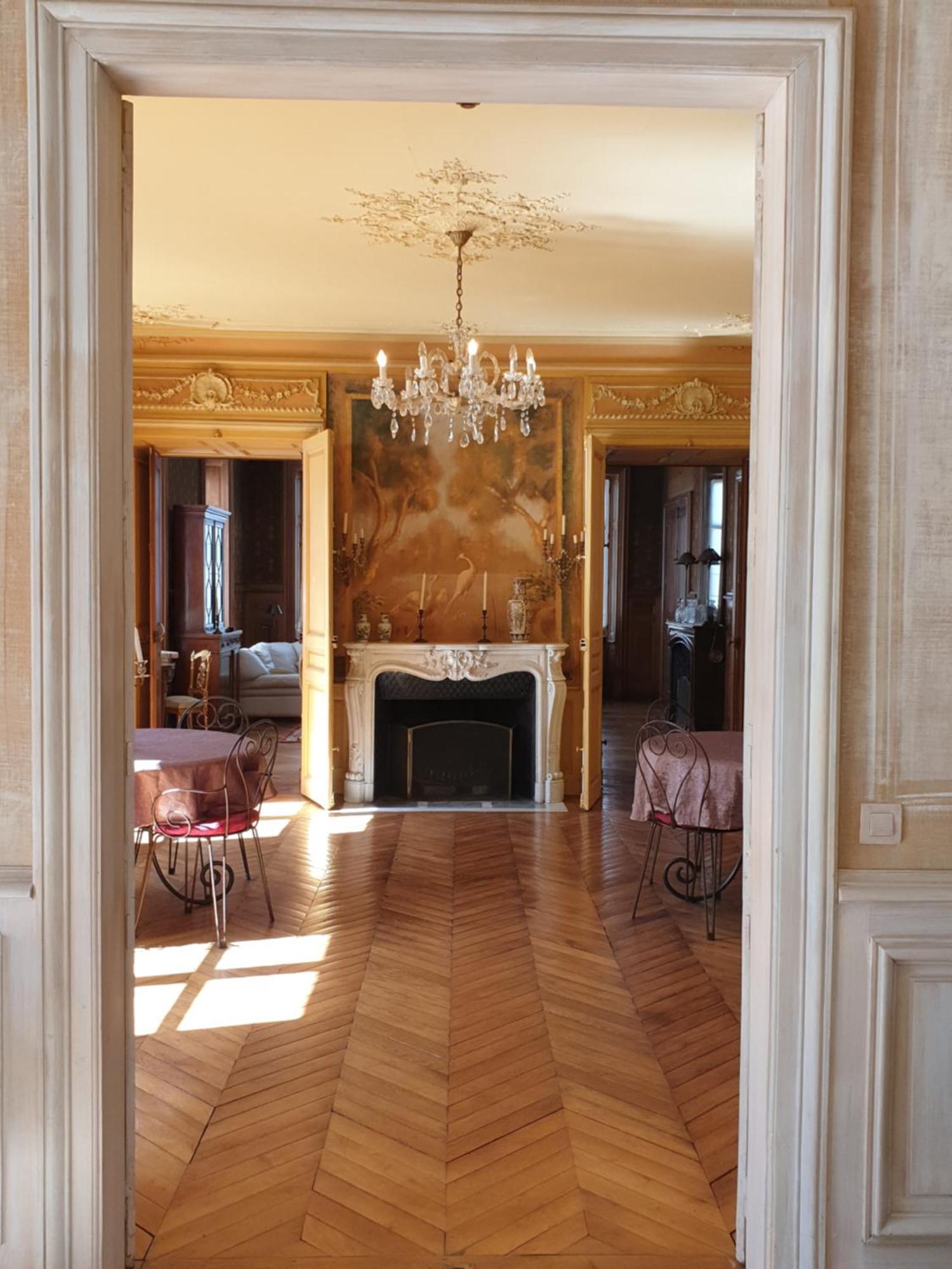 La Villa Des Arts Savigne-l'Eveque Luaran gambar